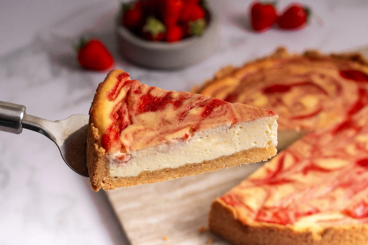 Erdbeer Swirl Cheesecake