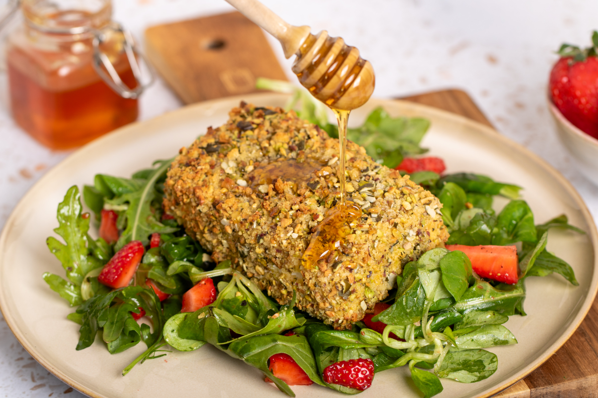 Pistazien Airfryer Feta auf Salat