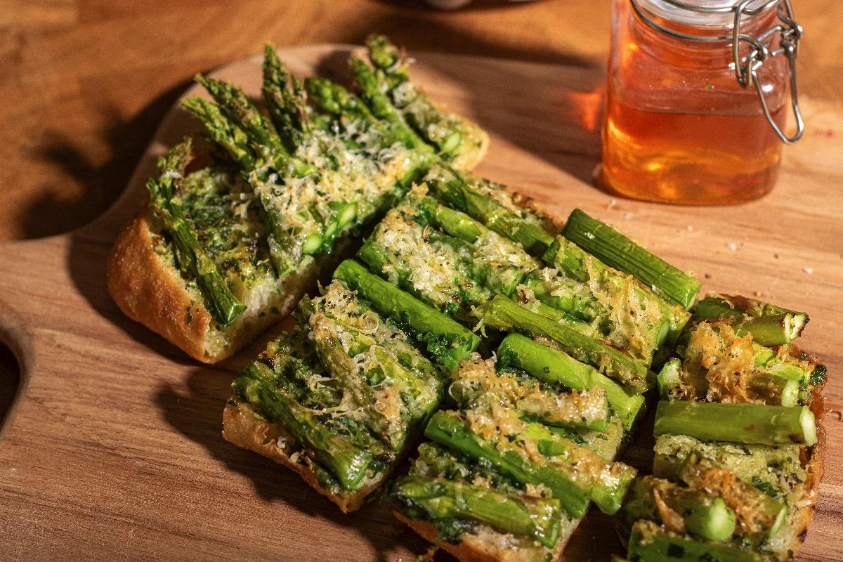 Airfryer Spargel-Bärlauch Ciabatta