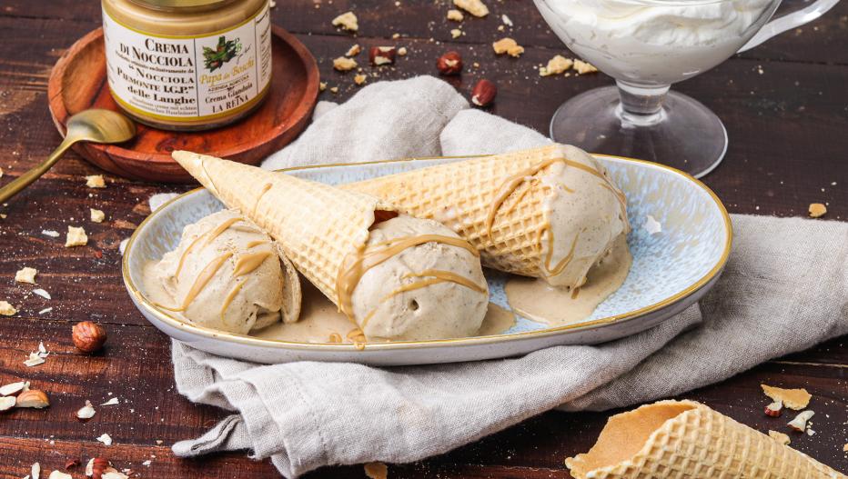 Piemonteser Haselnuss-Eis