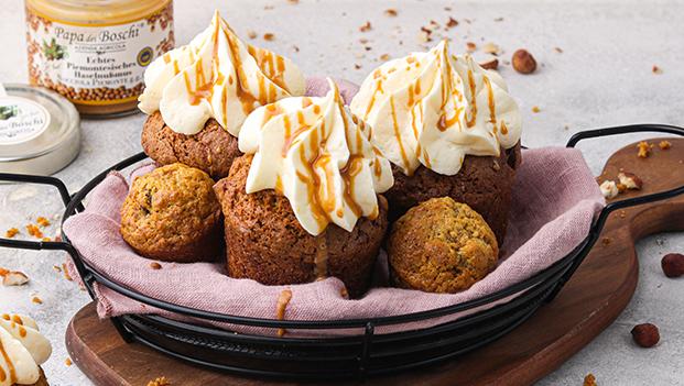 Karotten-Haselnuss Cupcakes mit piemonteser Haselnussmuß