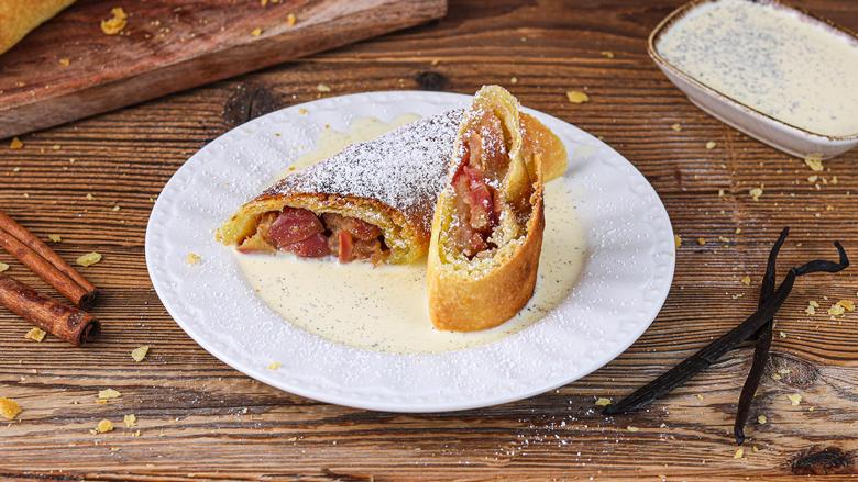 Selbstgemachter Apfelstrudel