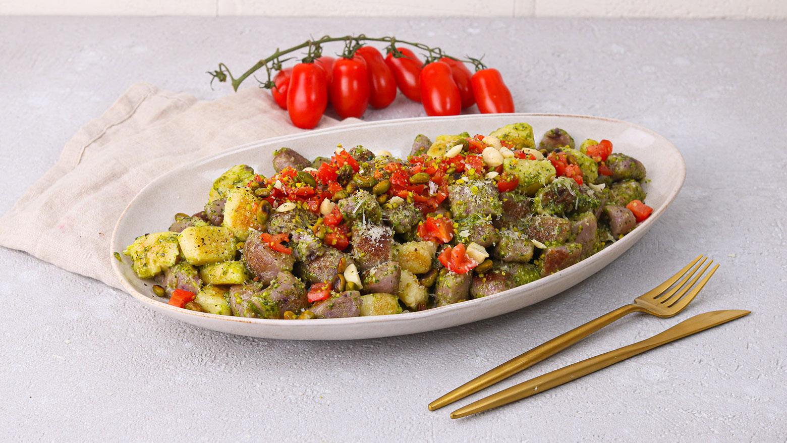 Selbstgemachte Gnocchi mit Zitronen-Petersilien-Manchego Pesto