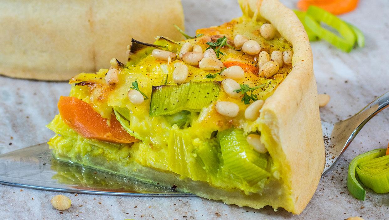 Einfache Curry-Lauch-Karotten Quiche