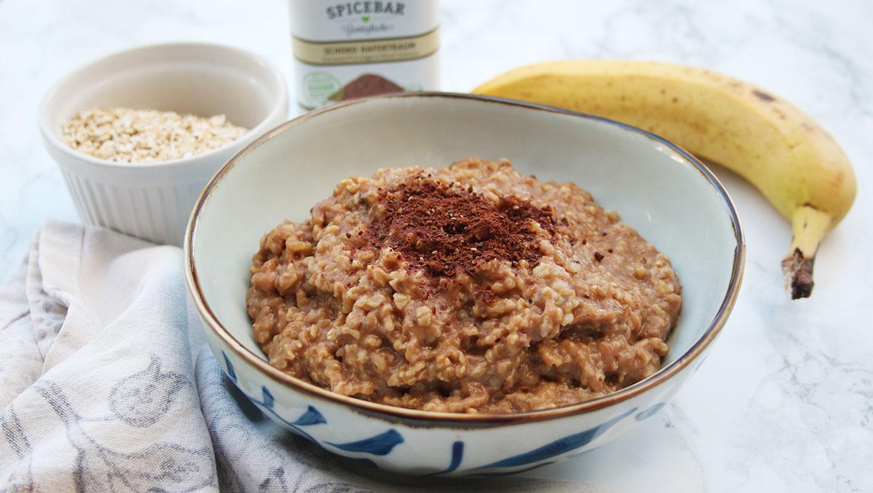 4 Zutaten Schoko-Bananenporridge