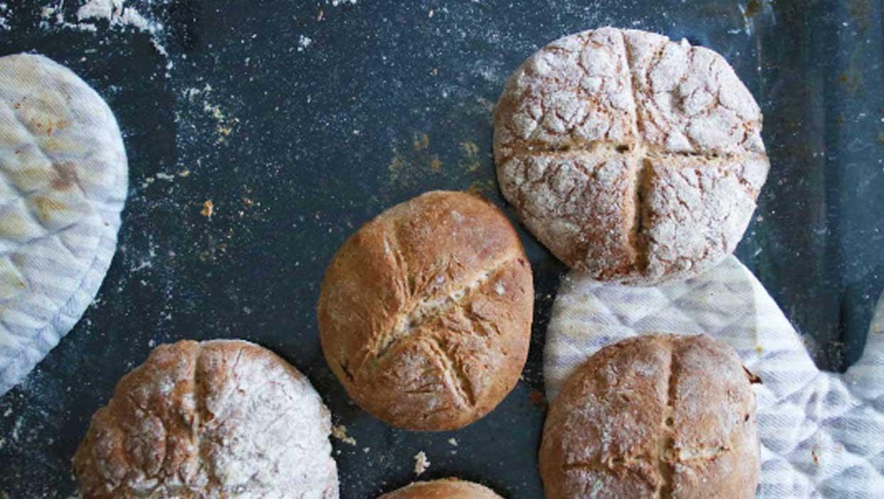 Einfache Vollkorn-Kokosjoghurt-Brötchen
