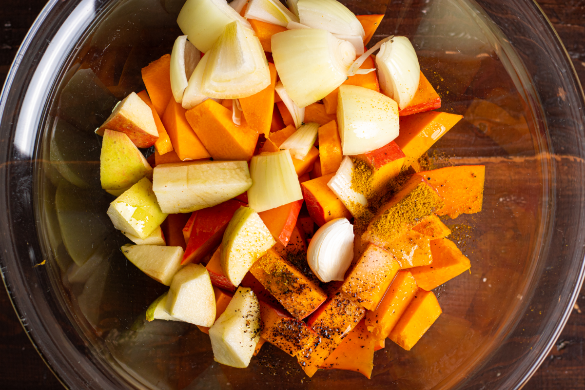 Geröstete Kürbissuppe aus dem Airfryer - Schritt 1
