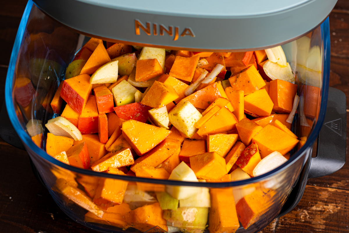Geröstete Kürbissuppe aus dem Airfryer - Schritt 2