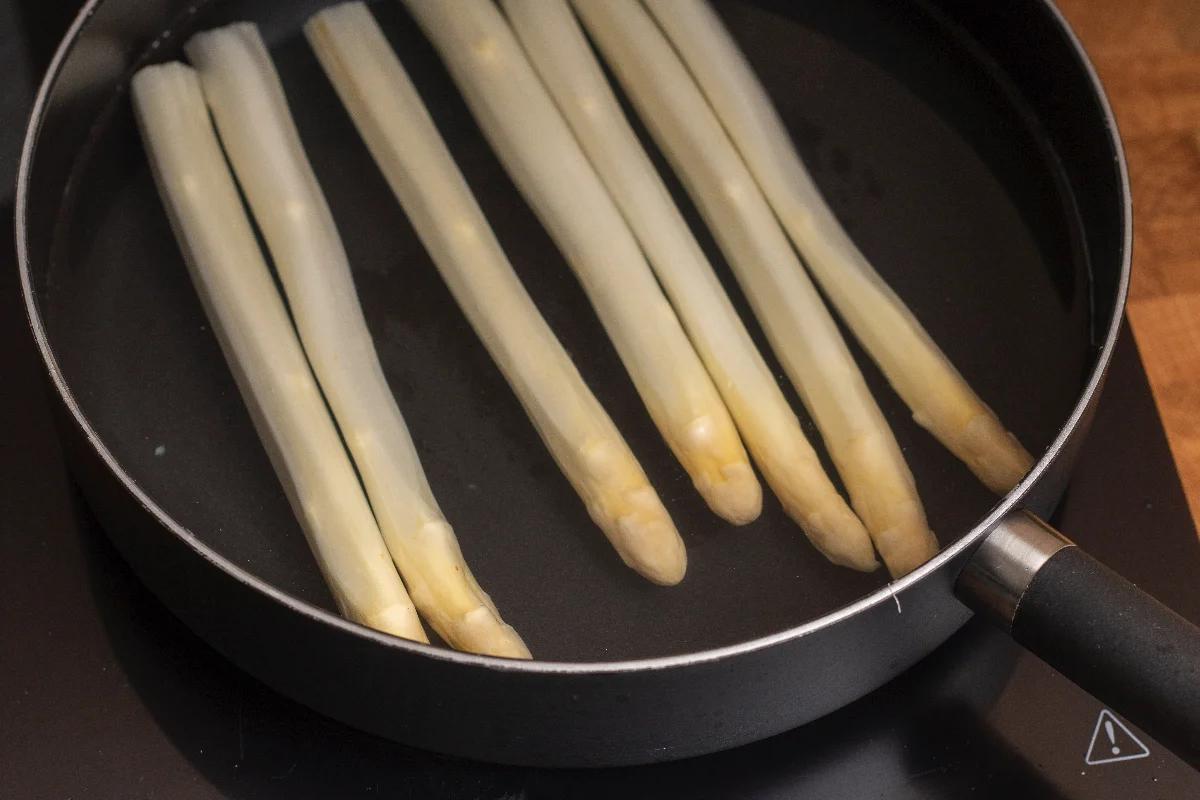 Parmesan Spargel aus dem Ofen - Schritt 1