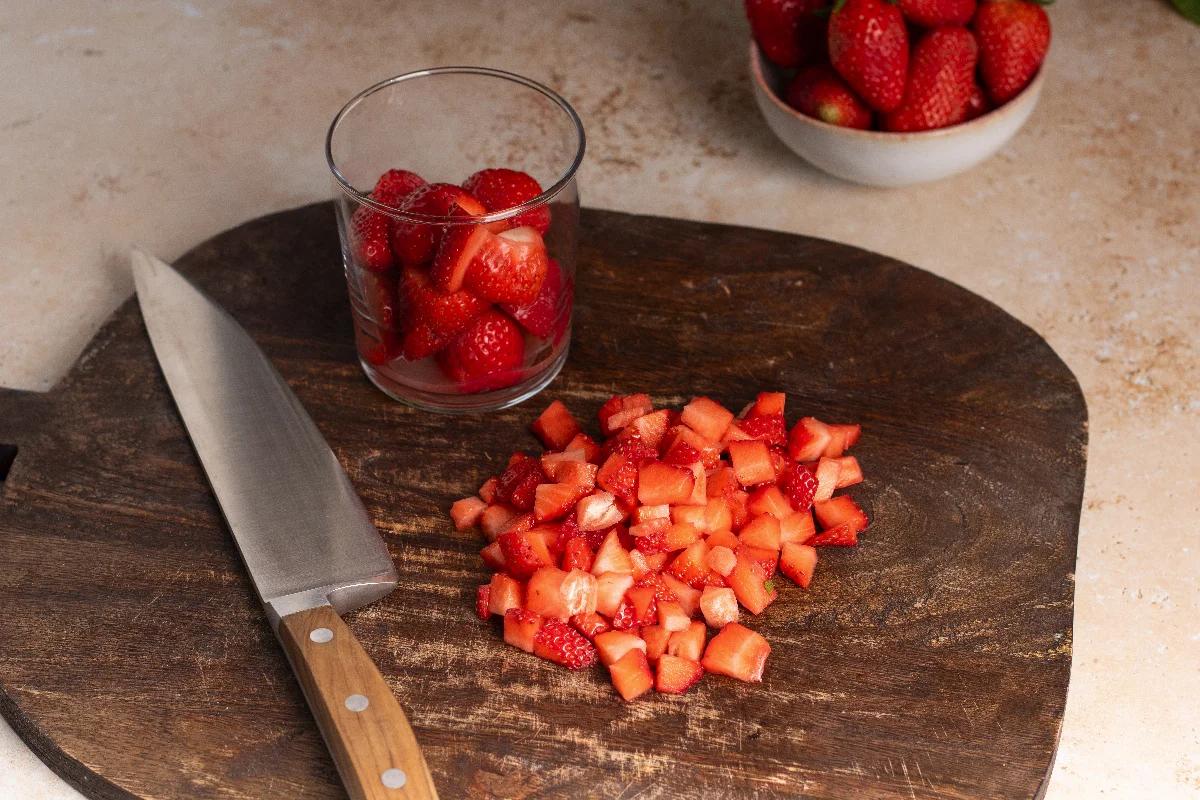 Sommerliches Erdbeer Kokos Porridge - Schritt 2
