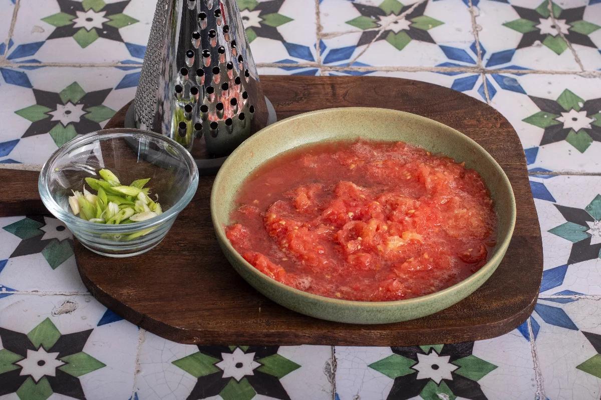 Kalte Sommer-Tomaten Ramen - Schritt 1