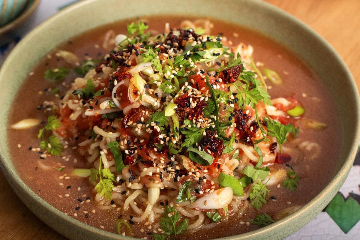 Kalte Sommer-Tomaten Ramen - Schritt 4