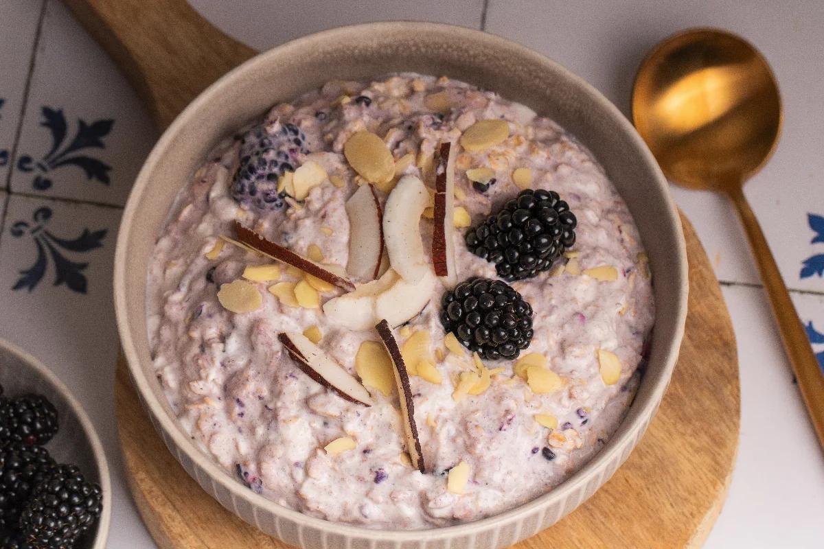 Spätsommer Bircher Müsli Brombeere