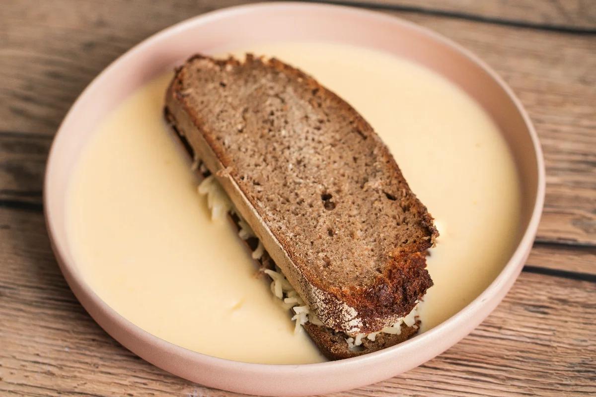 Herzhaftes Feierabend French Toast - Schritt 2