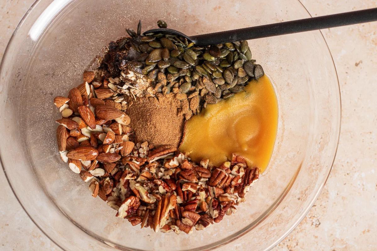 Pumpkin Spice Granola - Schritt 1