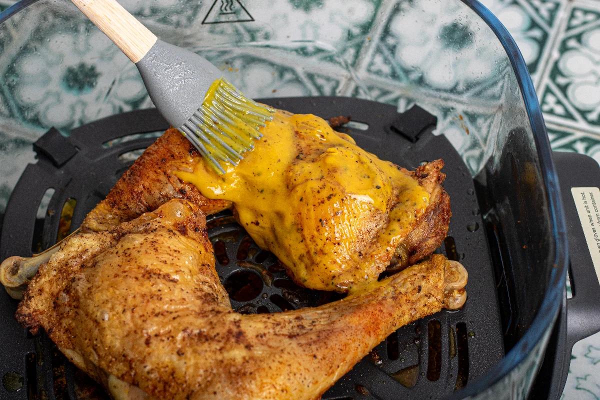 Hähnchenschenkel im Airfryer mit Honig Senf - Schritt 3