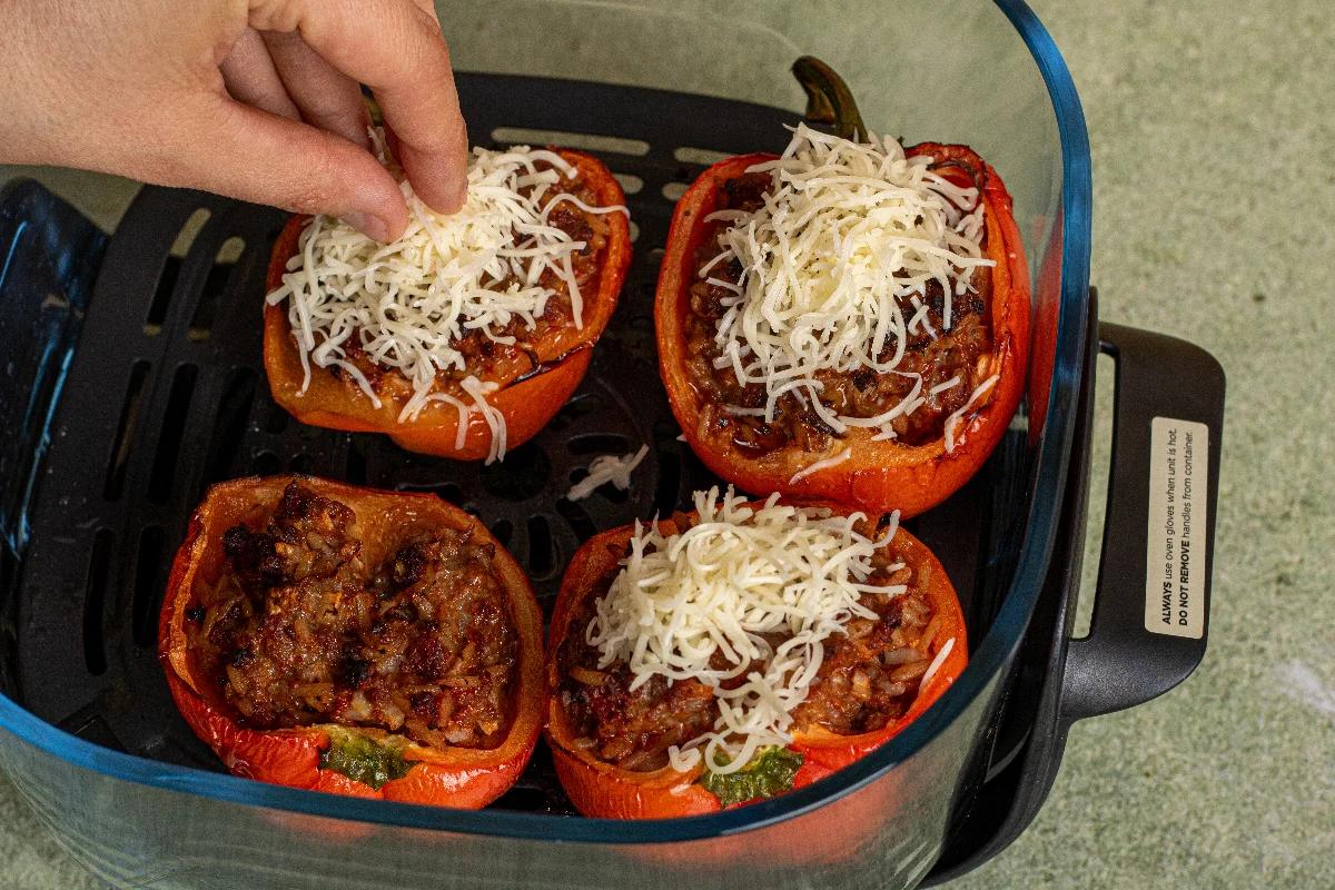Gefüllte Paprika aus dem Airfryer mit Hackfleisch und Reis - Schritt 4