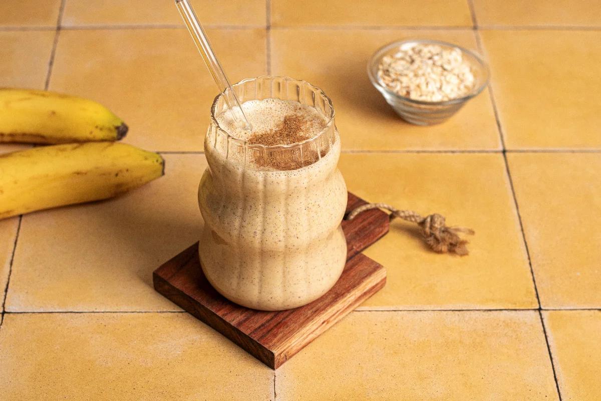 Healthy Nuss-Bananen Shake