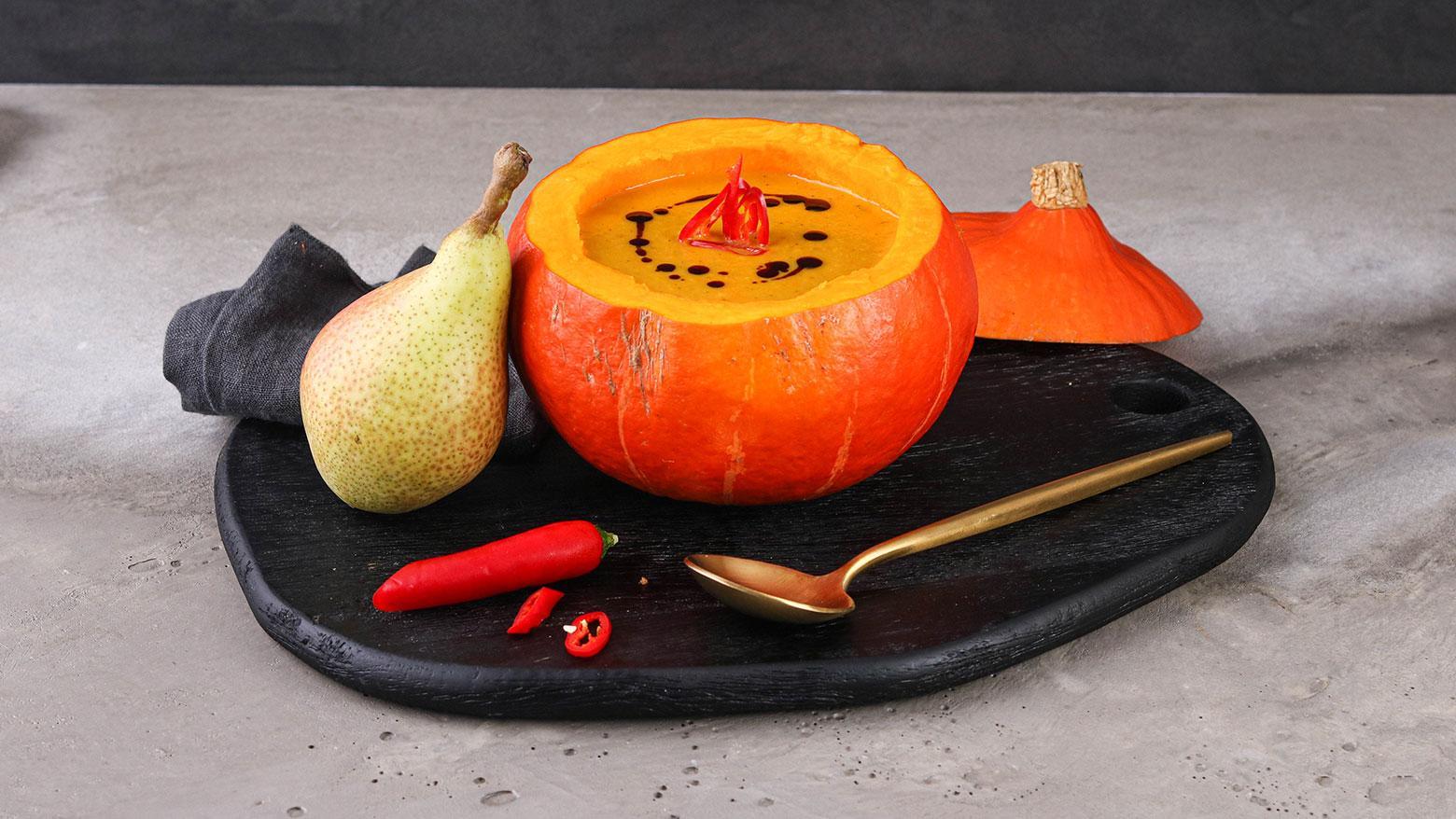 Kürbis-Birnen-Chili Suppe