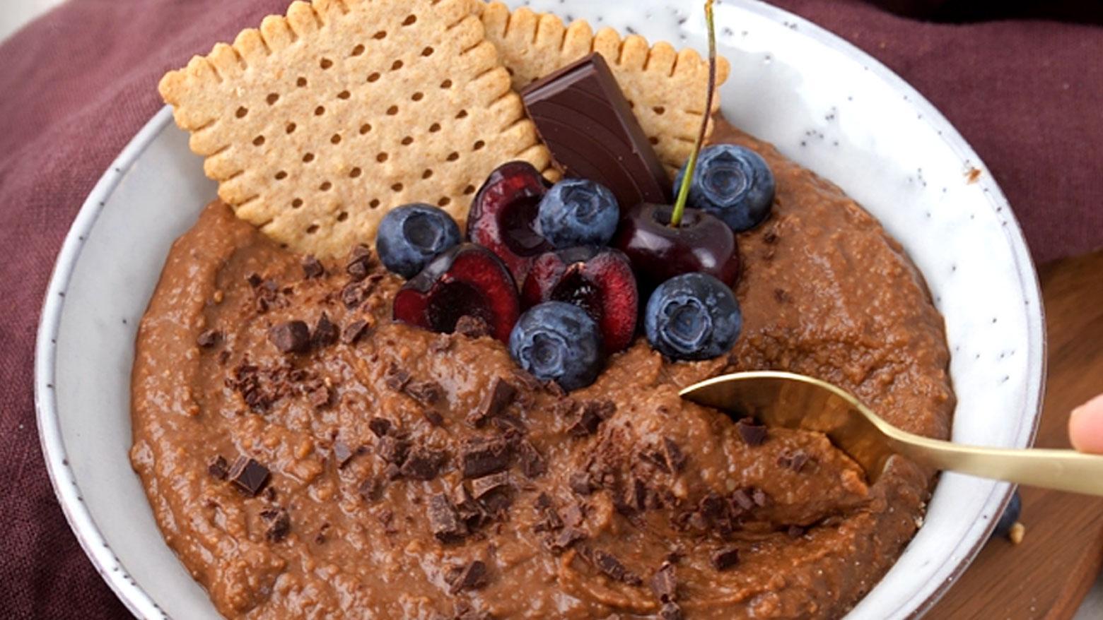 Süßer Schokoladen Hummus