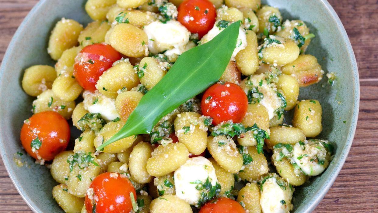 12min Gnocchi Pfanne mit Bärlauch Pesto