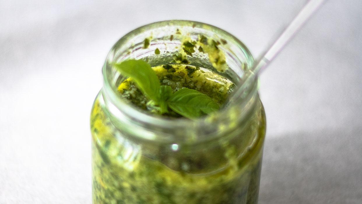 Unser liebstes Basilikum-Pesto