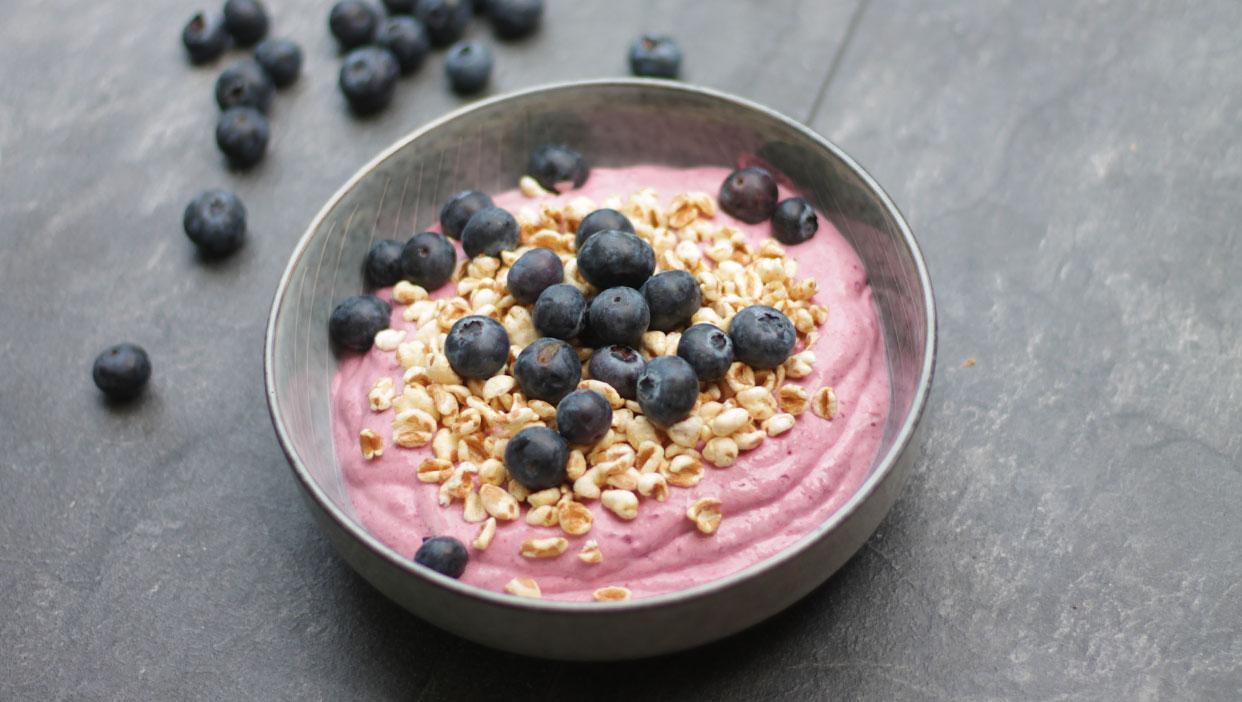 Sattmachender Beeren-Quark Frühstücks-Shake