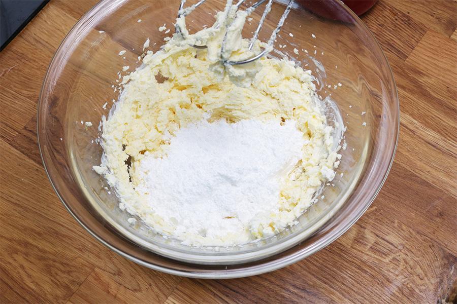 Karotten-Haselnuss Cupcakes mit piemonteser Haselnussmuß - Schritt 7