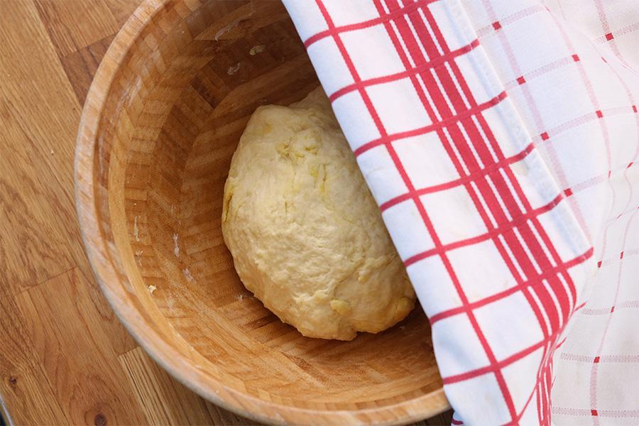 Selbstgemachter Apfelstrudel - Schritt 2