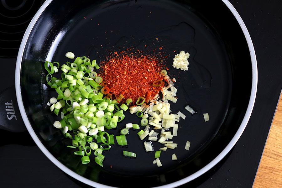 15 Minuten Mie-Nudeln mit Scampis - Schritt 1
