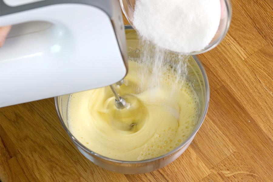 Johanissbeeren-Joghurt-Muffins - Schritt 1