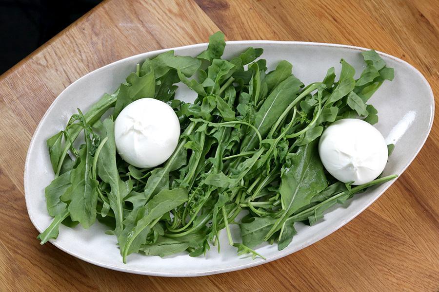Nektarinen-Cantaloupe-Salat mit Pistazienpesto - Schritt 2