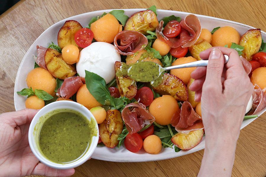 Nektarinen-Cantaloupe-Salat mit Pistazienpesto - Schritt 5
