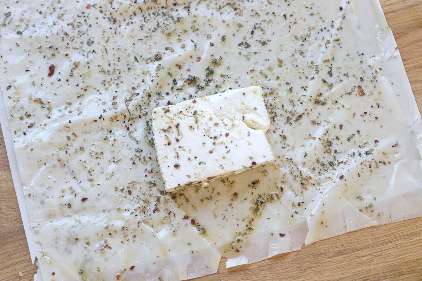 Feta-Päckchen im Filo-Teig mit Honig - Schritt 3