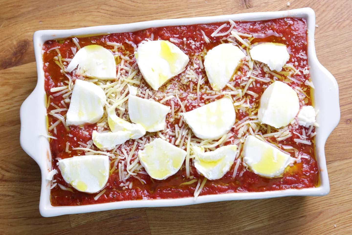Mit Spinat und Ricotta gefüllte Cannelloni - Schritt 7