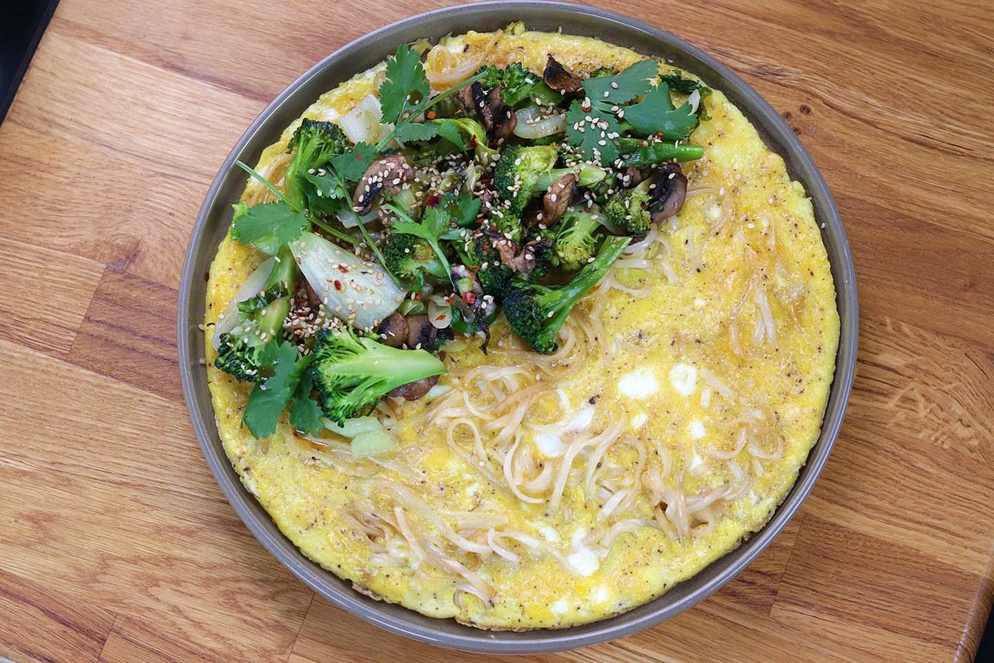 Asiatisch-inspiertes Omlette mit Glasnudeln - Schritt 7
