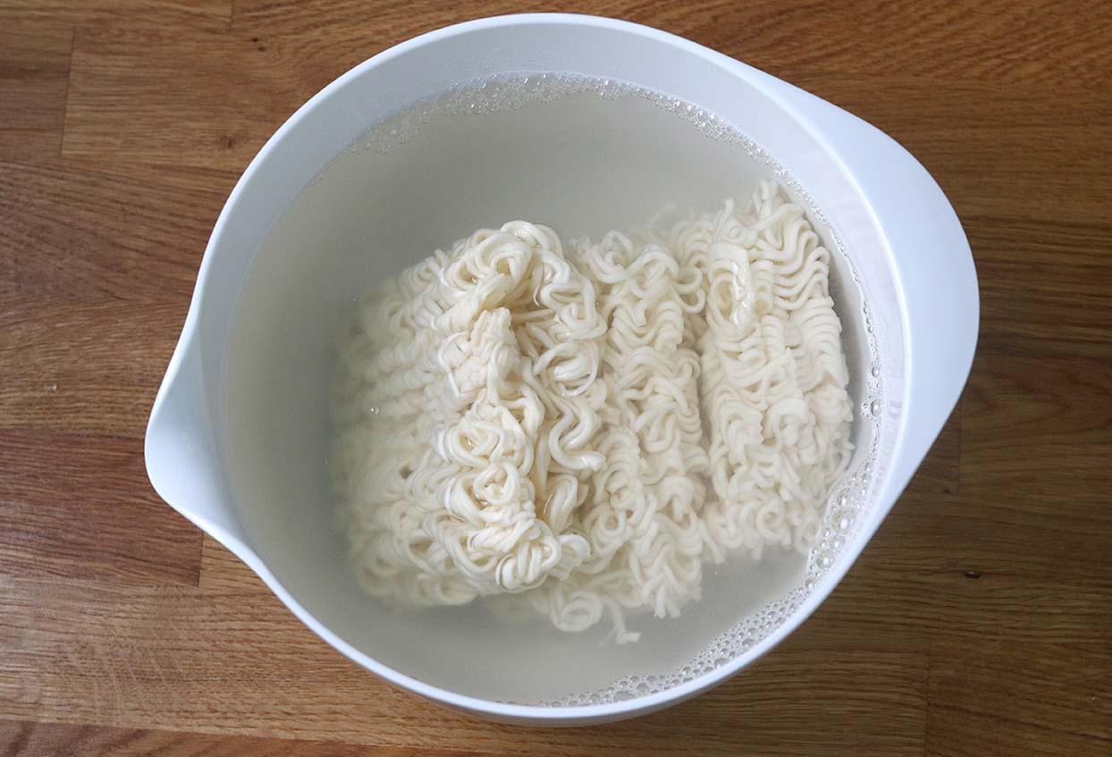 Pilze nach Thai-Art mit Mie Nudeln - Schritt 3