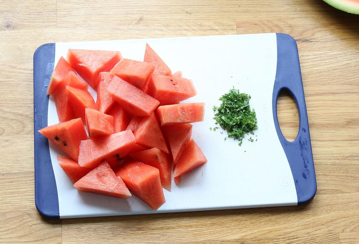 Wassermelonen-Himbeer-Minz Slush - Schritt 1