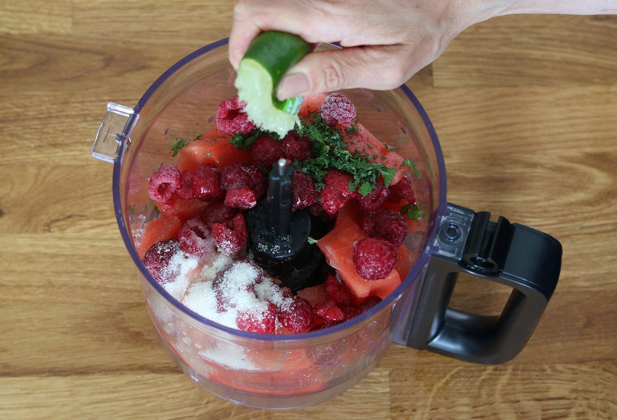 Wassermelonen-Himbeer-Minz Slush - Schritt 2