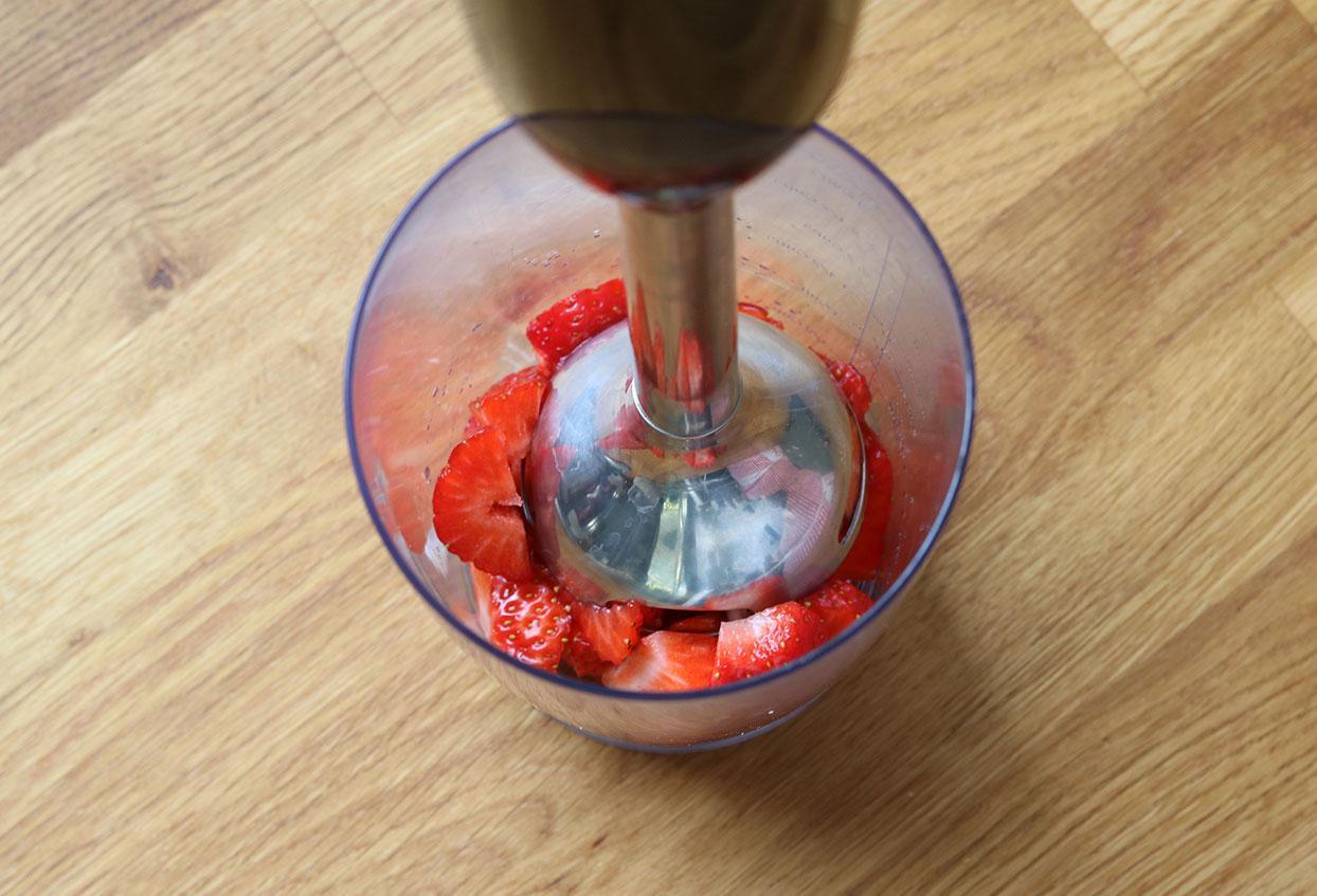 Erdbeeren-Cheesecake-Muffins - Schritt 1
