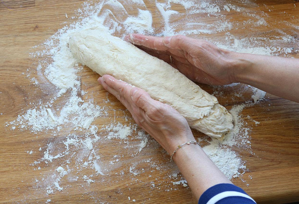 Selbstgemachtes Kräuterbaguette - Schritt 3