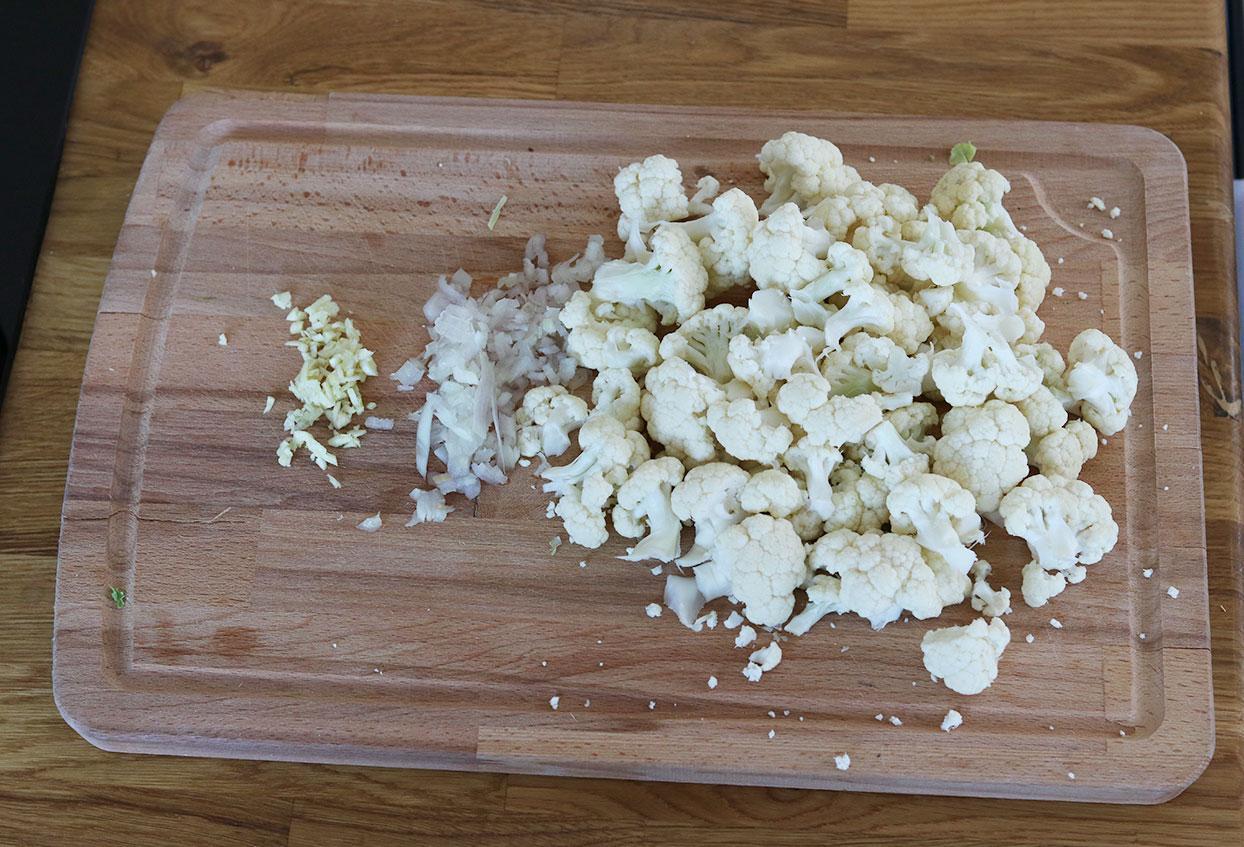 Veganes Blumenkohl Curry (lecker) - Schritt 2