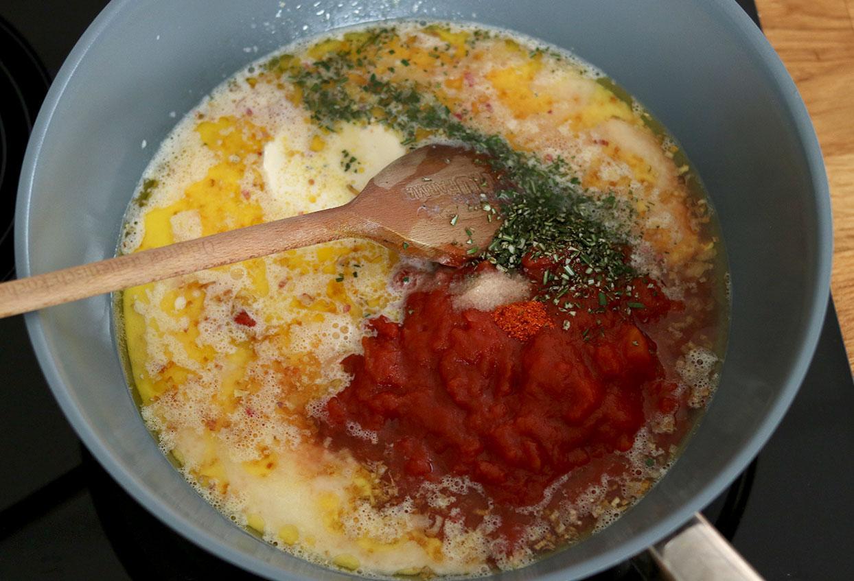 Cremige Tomaten-Gin Pasta - Schritt 4