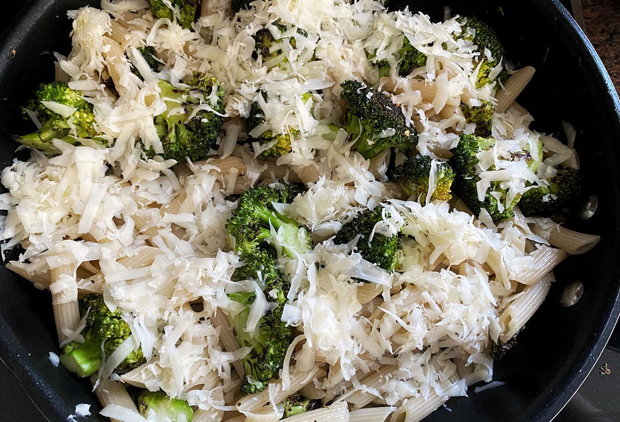 5 Zutaten Penne mit geröstetem Brokkoli - Schritt 4