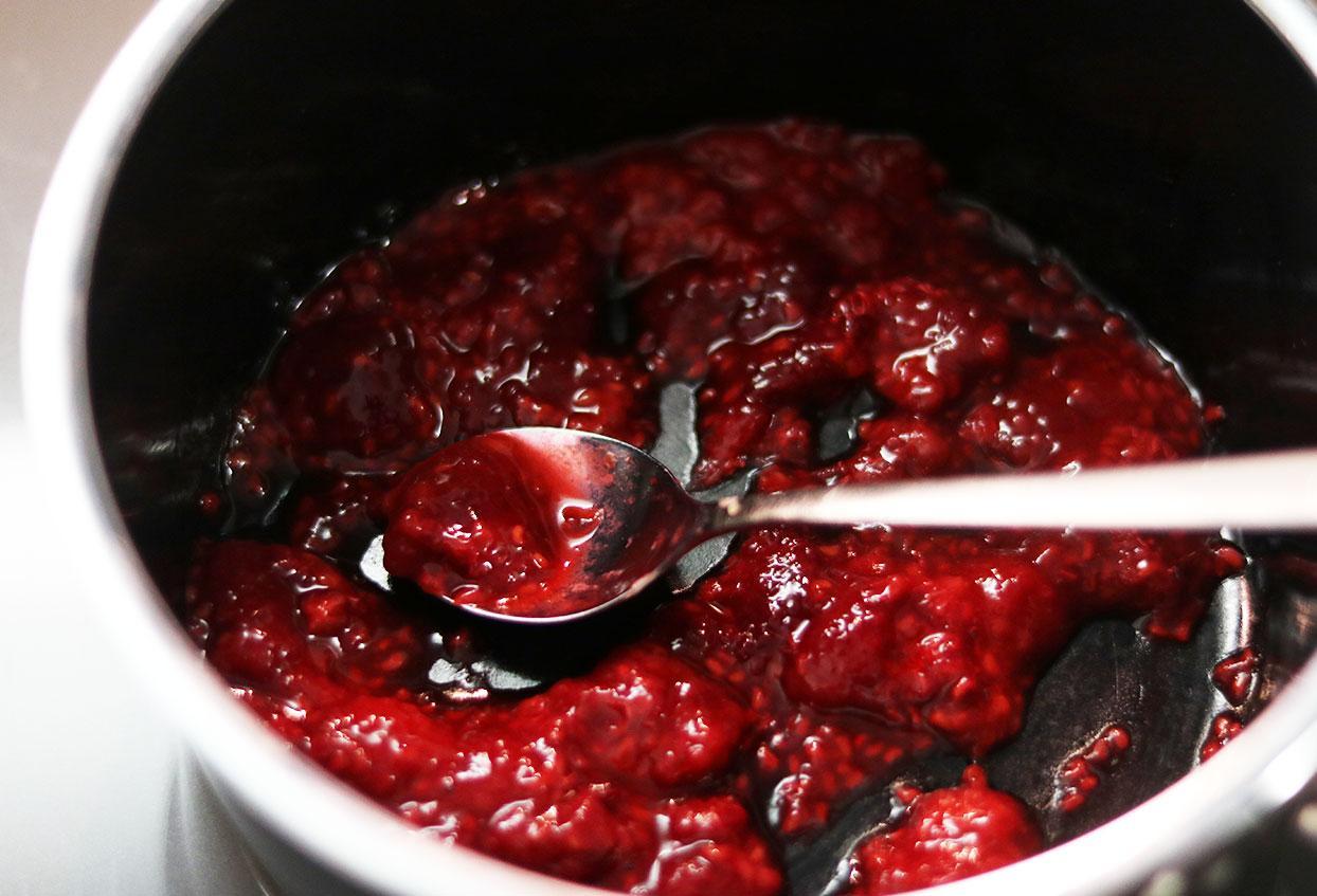 Himbeer Porridge mit Mandelmus Topping - Schritt 3