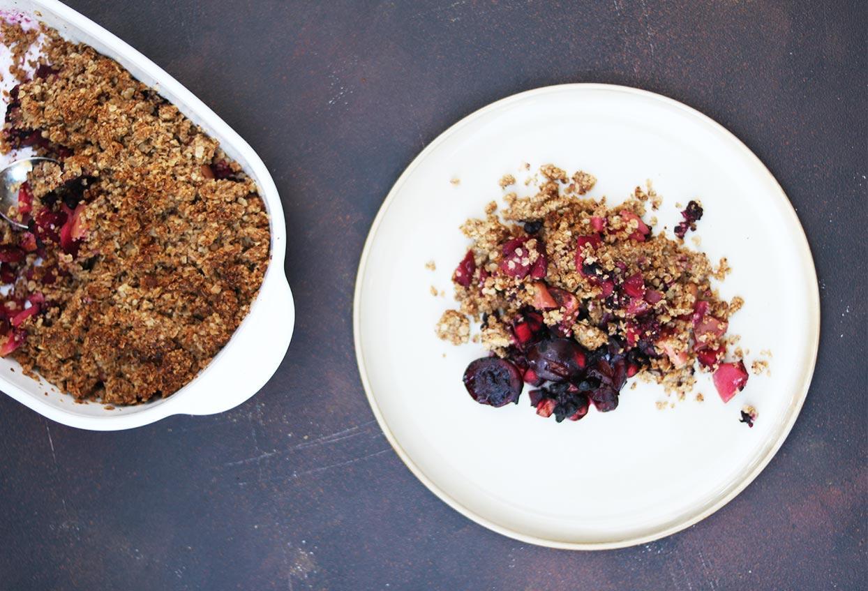 Weihnachtlicher Apfel-Beeren-Crumble - Schritt 4