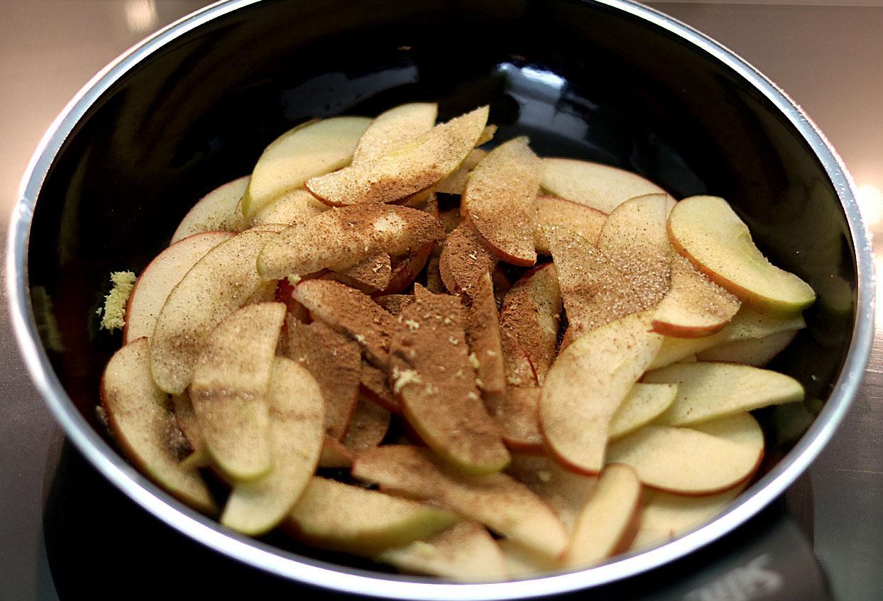 Weihnachtliche Apfel-Spekulatius Tarte - Schritt 5