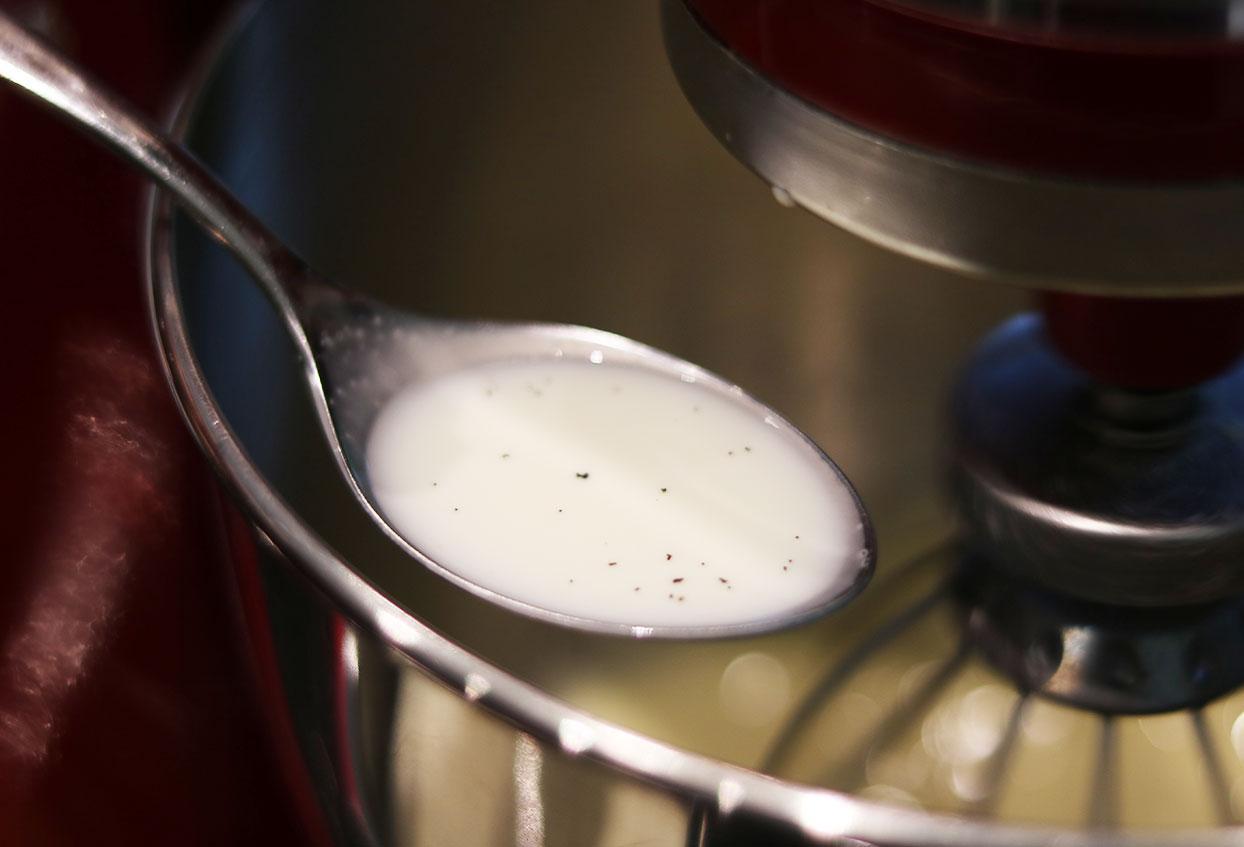 Selbstgemachte Vanillesauce - Schritt 3