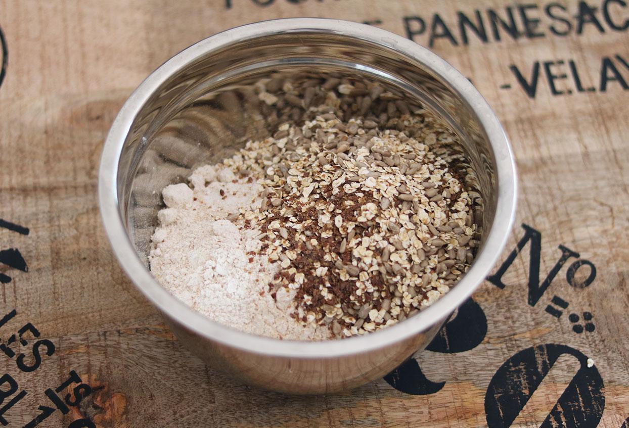 Schnelles Dinkelvollkorn Brot - Schritt 1