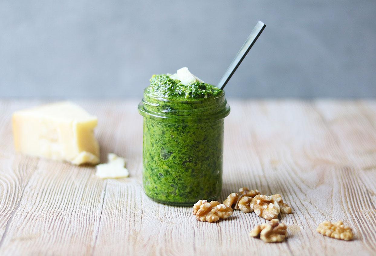 Saisonales Bärlauchpesto mit Walnüssen - Schritt 3